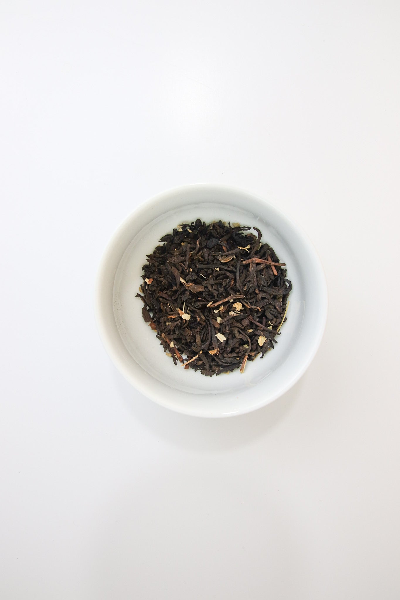 Feathers & Fangs - Loose Leaf - 2.5 oz (Case of 6)